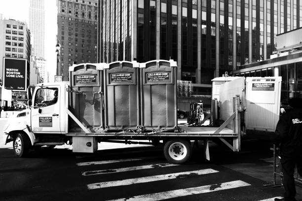 Best Affordable porta potty rental  in Lewisville, WA